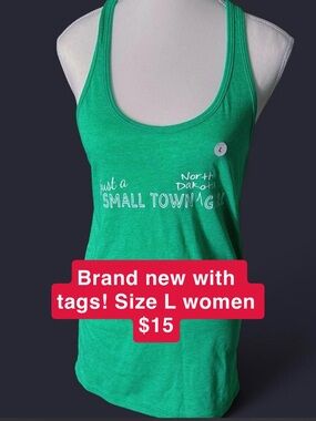 Small Town Girl Graphic Tank Top - Green